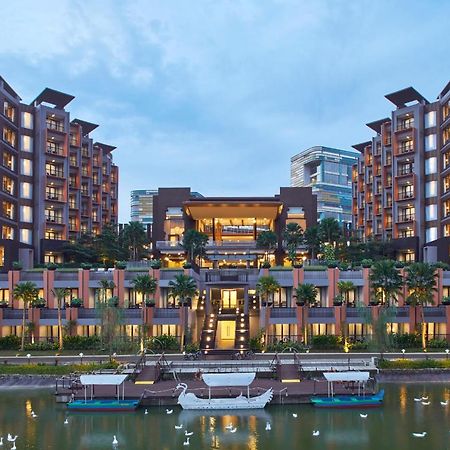 Aston Sentul Lake Resort & Conference Center Богор Экстерьер фото